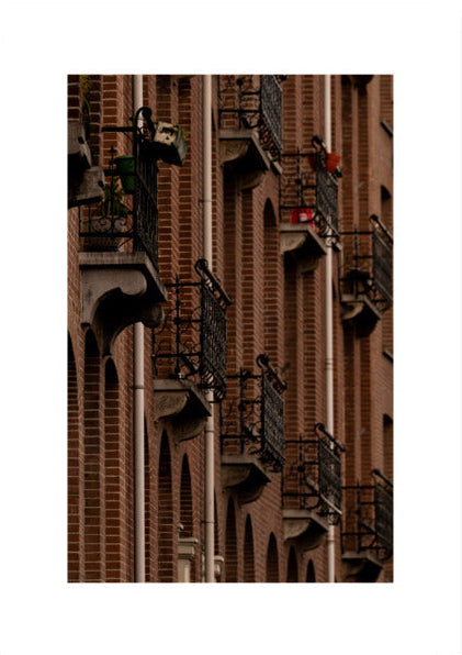 21x30_Frameless_Balconies