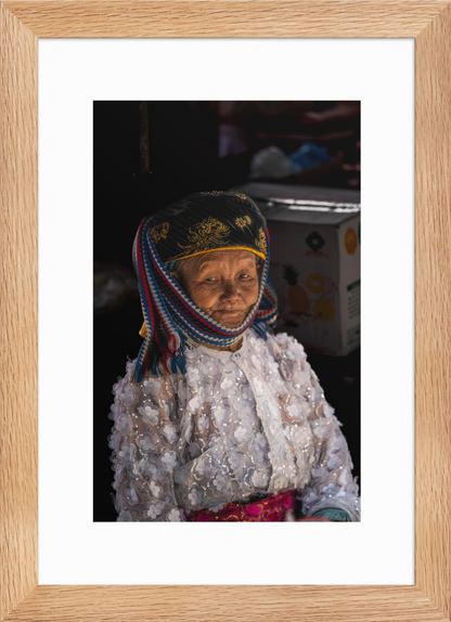 21x30_Vietnam Smile_R