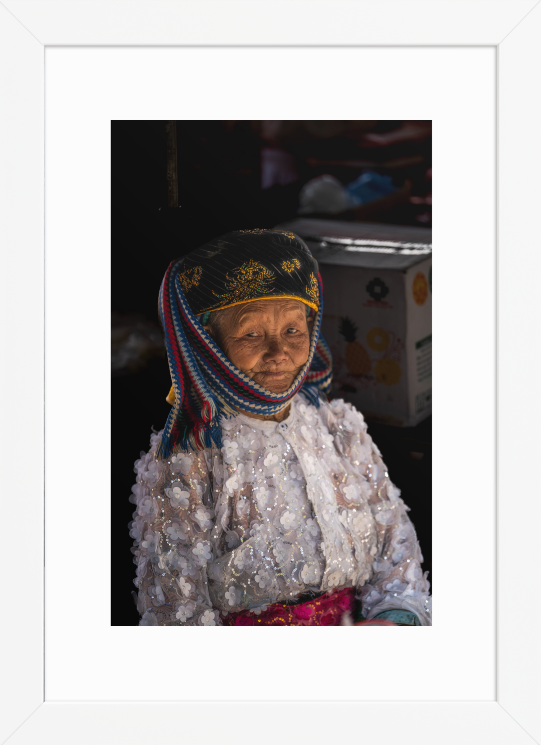 21x30_Vietnam Smile_W
