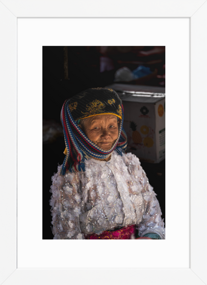 21x30_Vietnam Smile_W