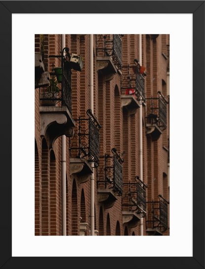30x40_Black_Balconies
