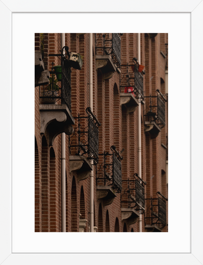 30x40_White_Balconies