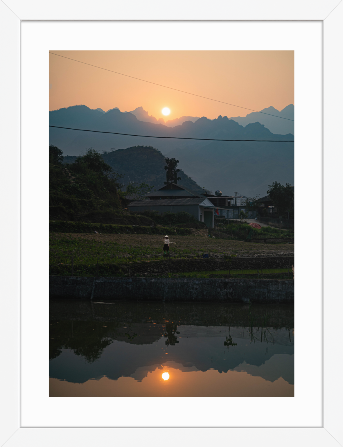 30x40 White Serene_Reflection