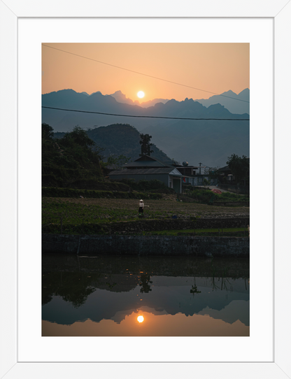 30x40 White Serene_Reflection