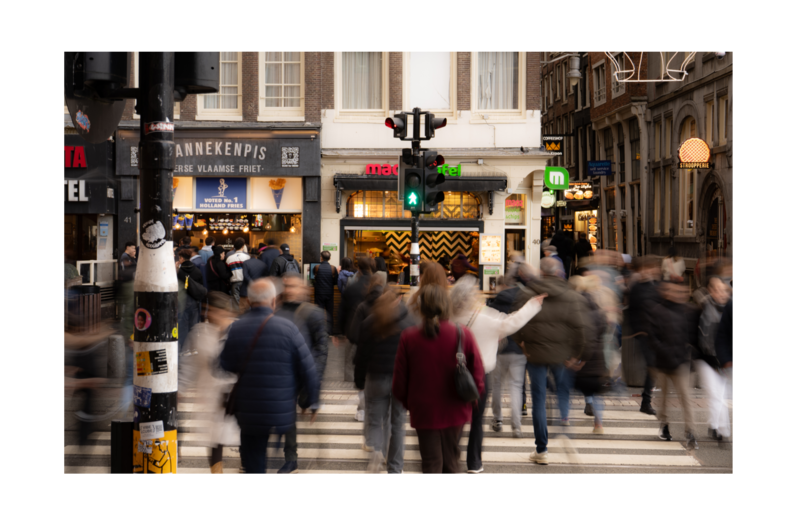 61x91_Frameless_Crossing